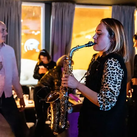 Hotel Fahrenheit Seven 4*