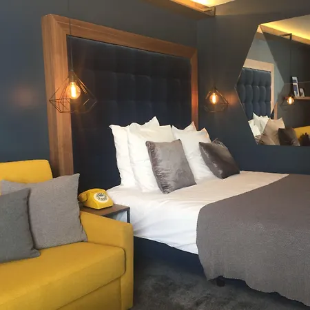 Fahrenheit Seven 4* Val Thorens