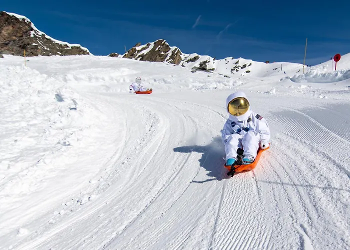 Fahrenheit Seven Hotell 4*