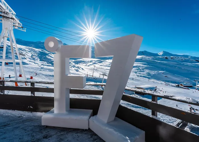 Fahrenheit Seven Отель 4*