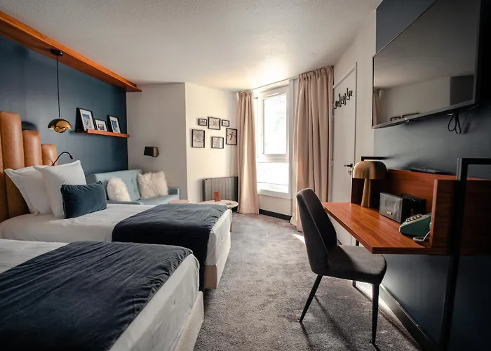 Fahrenheit Seven Hotell 4*