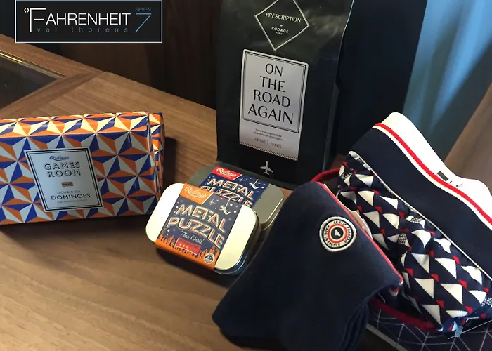 Отель Fahrenheit Seven