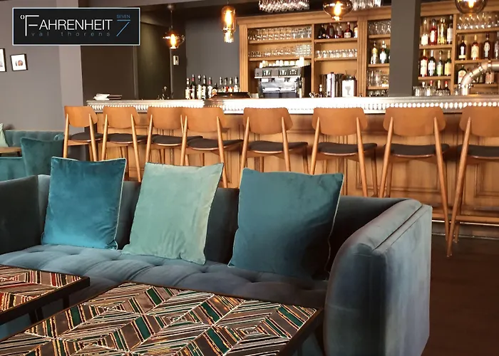 Fahrenheit Seven Hotel 4*